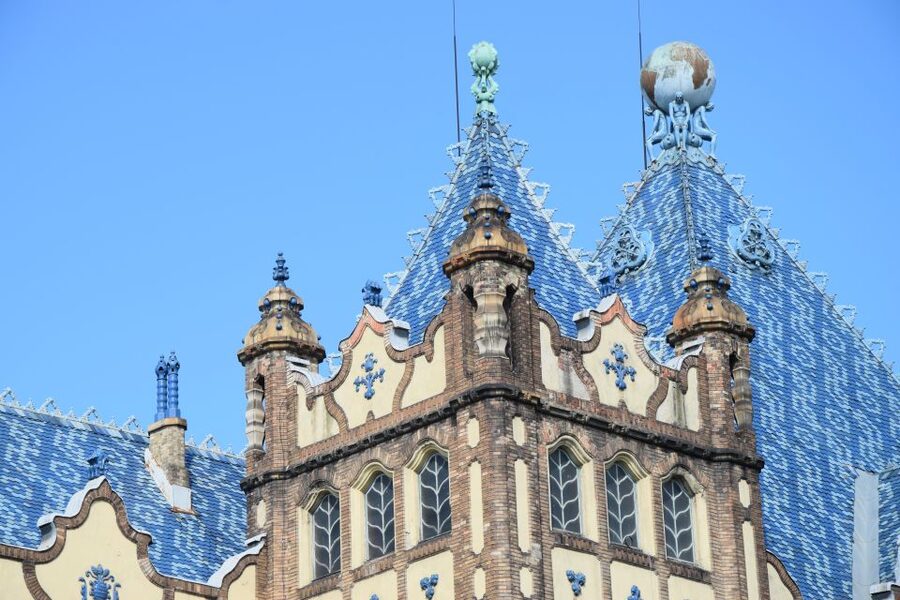 Budapest Half Day Tour with Gabor - Comfort, included perks, and what you’ll pay for separately