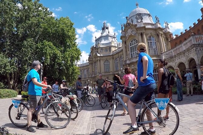 Budapest Highlights Bike Tour with a local guide - Why this Budapest bike ride feels easier than walking