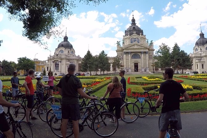Budapest Highlights Bike Tour with a local guide - Heroes’ Square to Vajdahunyad Castle: park romance and architecture lessons