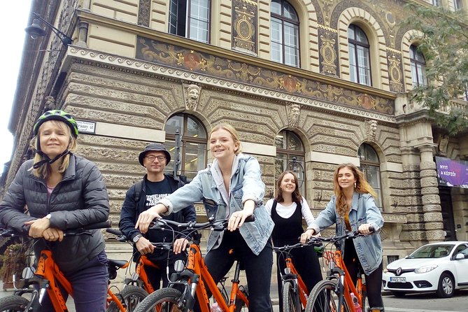 Budapest Historic Downtown Bicycle Tour in small groups - City Park by bicycle: ice rink in winter, boating in summer