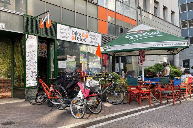 Budapest: Historic Downtown ride on E-Bicycles Buda & Pest - Meeting at Bike & Relax: Start Smooth, Start Safe