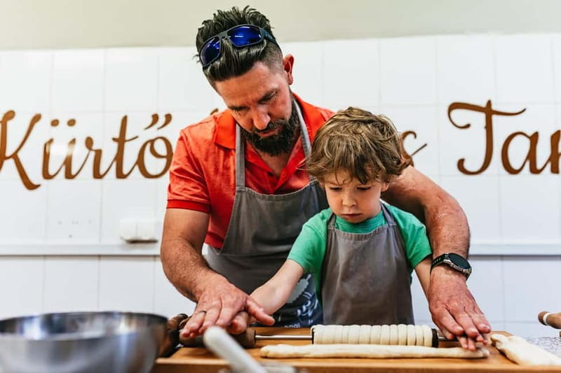 Budapest: Hungarian Chimney Cake Workshop in the City Center - Price and Value: Why $42 Can Make Sense