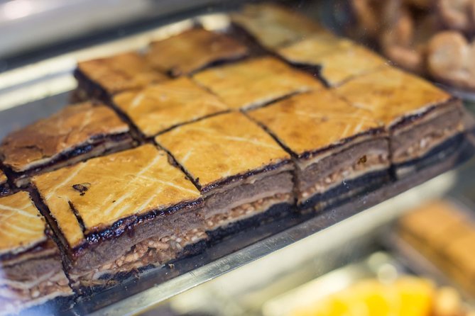 Budapest Jewish Cuisine & Culture Walk - Should you book this tour?