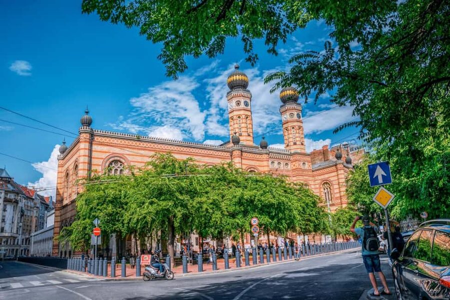 Budapest Jewish Ghetto History Private Guided Walking Tour - Who This Tour Is For (and Who Might Want a Different Option)