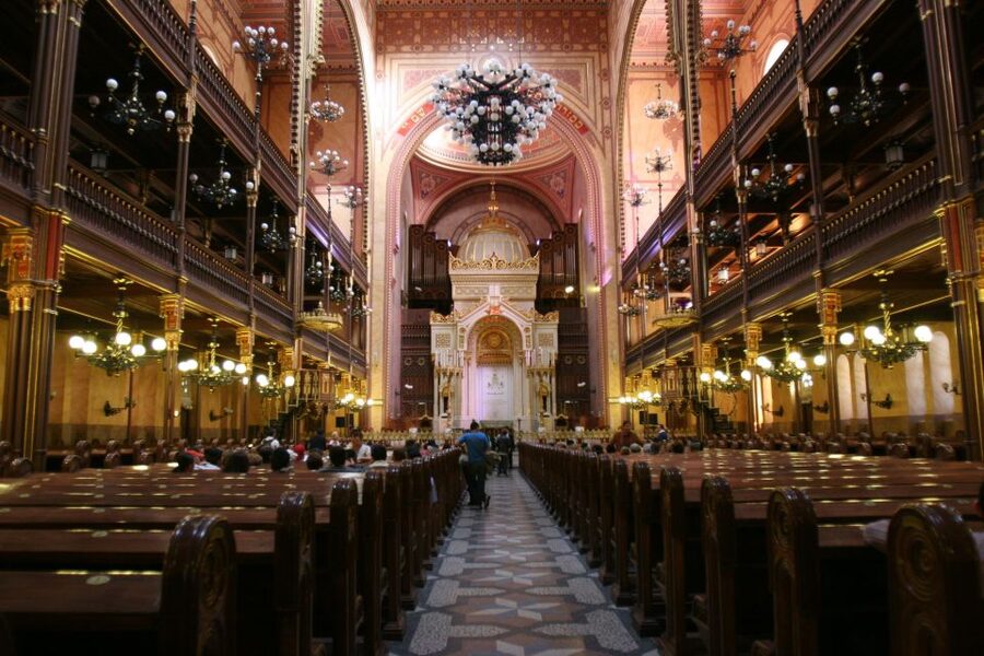 Budapest: Jewish Heritage Guided Tour with Synagogue Ticket - The Jewish Museum Budapest: art, everyday practice, and Holocaust remembrance