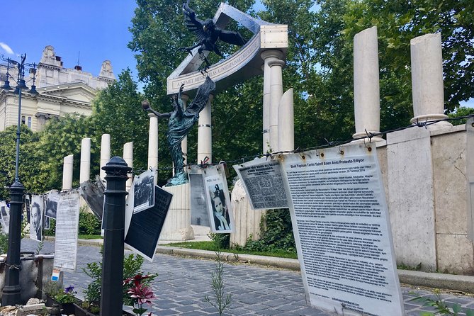 Budapest Jewish Heritage: Synagogues, Shoes, Secrets & Flódni - Shoes on the Danube Bank: a memorial that forces focus