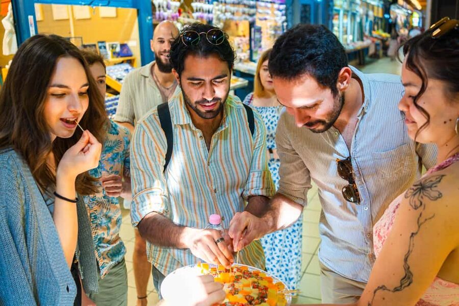 Budapest: Kickstart the City - Local Market Tasting Tour - Pálinka Welcome Shot: A Small Pour With Big Cultural Meaning
