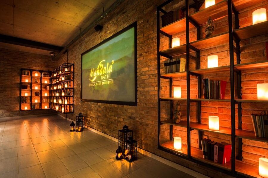 Budapest: Mandala Day Spa & Luxury Pool Experience - Relaxation area, bar, and drinks: what’s included versus what costs extra