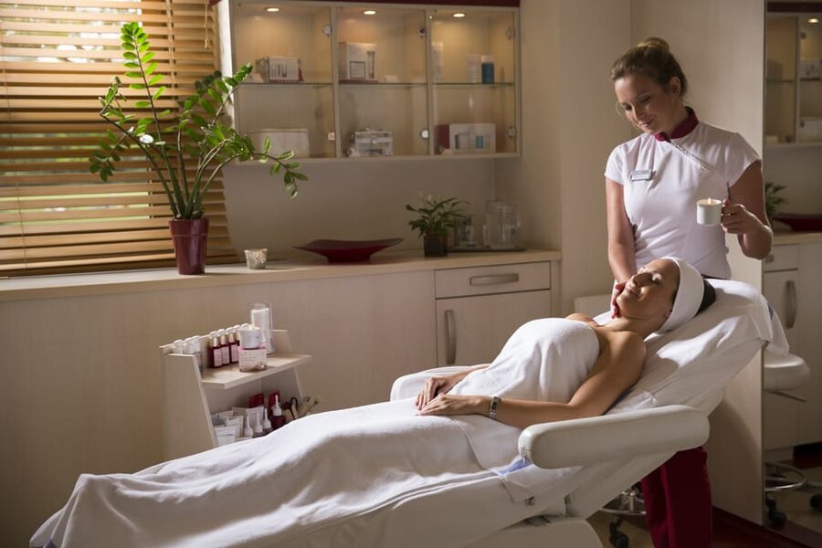 Budapest: Margaret Island Day Spa Entry Ticket - Your spa circuit: 5 pools, saunas, and a simple plan for a great day