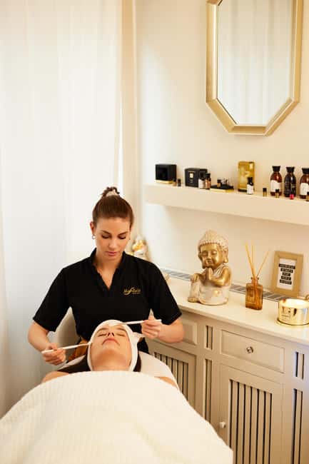 Budapest: Massage 60 min + Bath entry Mandala Day Spa - Price and value: is $153 a fair deal for Budapest spa time?