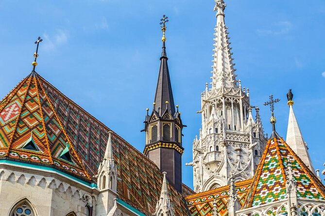 Budapest: Matthias Church Entry Ticket - The walk up to the church: Zsolnay roof and Castle District views