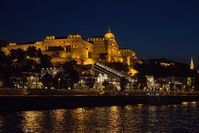 Budapest Night Walking Tour with Danube River Cruise - The Danube Cruise Option: Welcome Drink, Audio, and Real-World Photo Tips