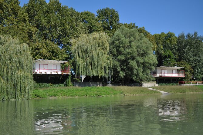 Budapest North Canoe Trip - Should You Book the Budapest North Canoe Trip?
