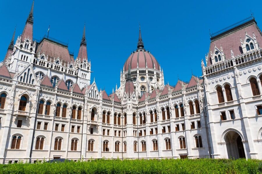 Budapest Old Town and Top Attractions Private Walking Tour - Who this tour suits best