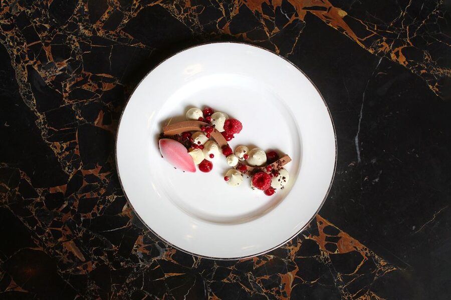 Budapest: Párisi Passage Restaurant 3-Course Menu - Price and logistics: is $193 really fair?