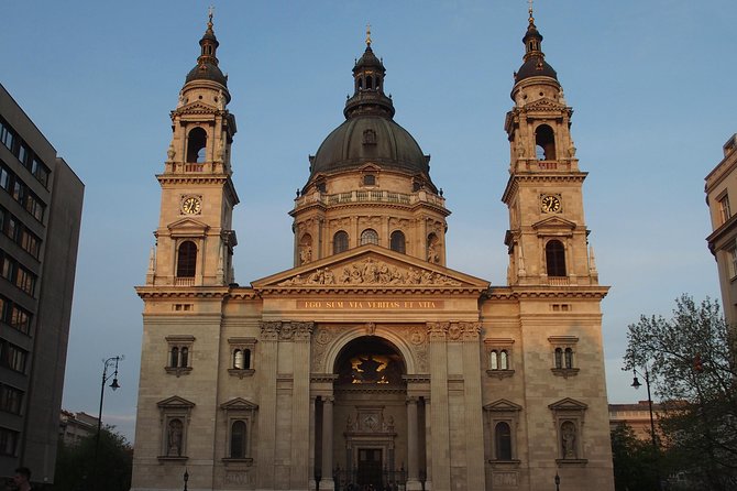 Budapest Pest side tour: Days of Glory - City Park Mood: Vajdahunyad Castle and the Big Bath Area