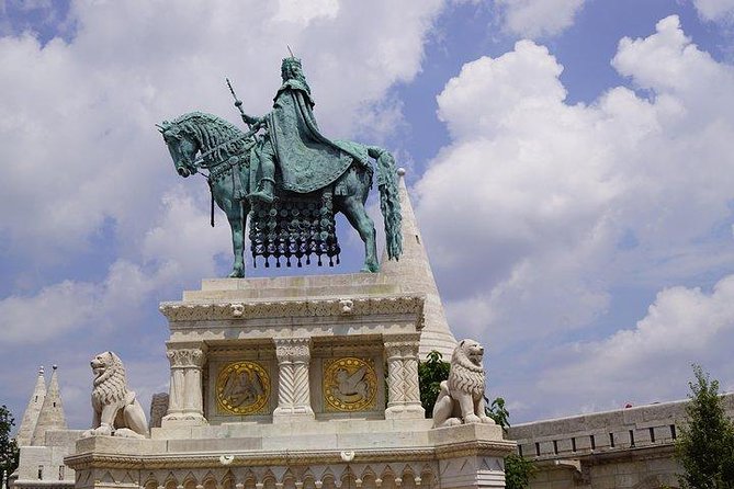 Budapest Private 2 hrs. Mercedes Sightseeing Tour - Price and value: $130 per group, not per person