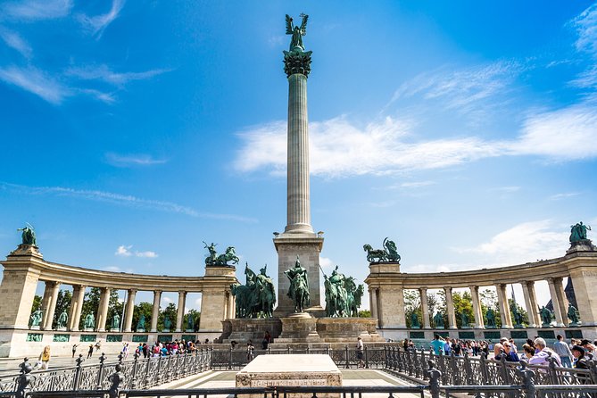 Budapest: Private 4-Hour Walking Tour with a Local - Key highlights worth your time
