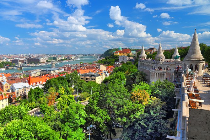 Budapest: Private 4-Hour Walking Tour with a Local - Gellért Hill: Bishop Gellért, the Citadel, and the Statue of Liberty story