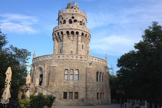 Budapest: Private Adventure Sightseeing Bicycle Tour - Key points worth knowing before you pedal