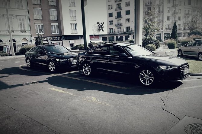 Budapest Private Airport Transfer in a Luxury Car - The ride itself: Mercedes E-class, Audi A6, or a Mercedes minibus
