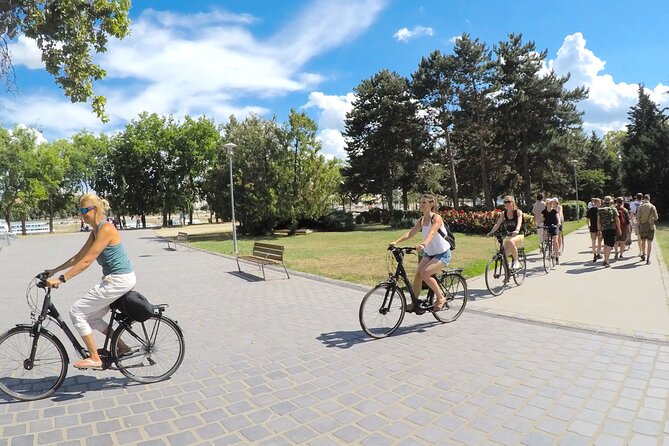 Budapest private Bike & e-Bike Tour with a drink - Key Things I’d Book This For