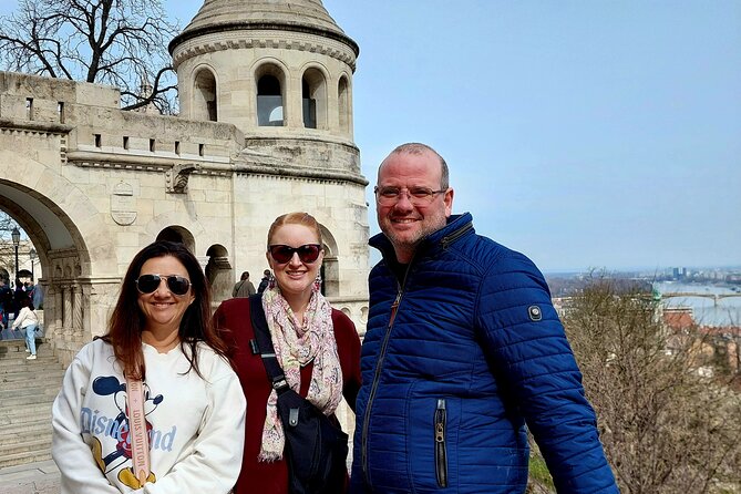 Budapest Private City Tour by car in 3 hours - Stop 1: Széchenyi Lánchíd for Danube views that set the whole map