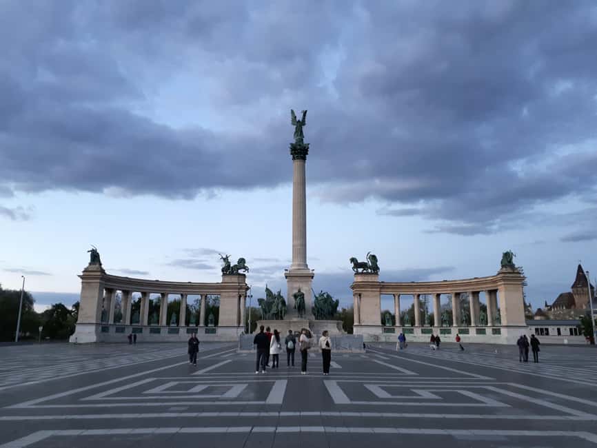 Budapest: Private Customizable Guided Tour - Buda Castle District: views you can actually use