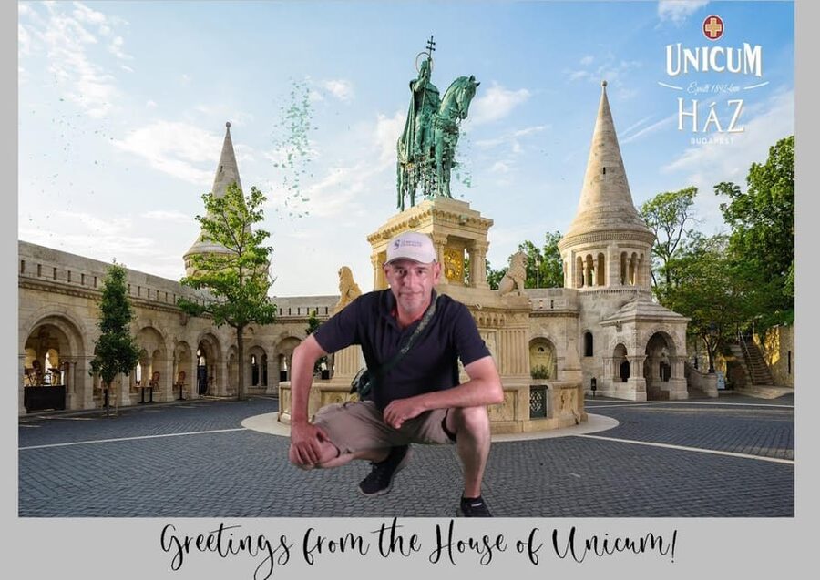 Budapest: Private Customizable Tour in French - Jewish Quarter essentials: murals, synagogue street area, and ruin-bar culture