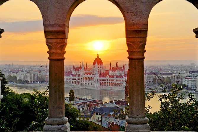 Budapest Private Full Day City Tour with a comfortable air -conditioned car - Shoes on the Danube Bank: a short stop with heavy weight