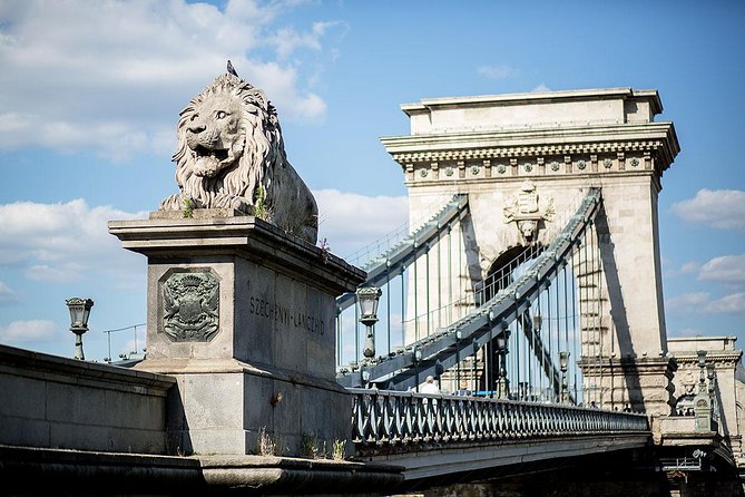 Budapest Private Transfer from or to Vienna or Vienna Airport - Why a private Budapest-to-Vienna transfer can be worth the price