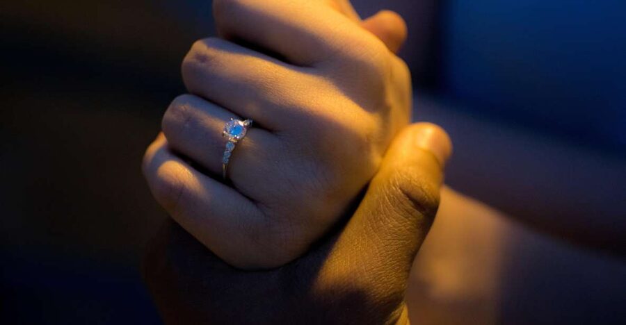Budapest: Proposal Photos at enchanting Fisherman's Bastion - Who this proposal photo session is best for