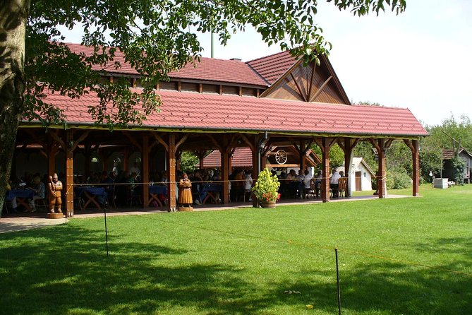 Budapest Puszta Day Trip to Kecskemet with Horse Show & Lunch - The horse show: the main event, and what to expect