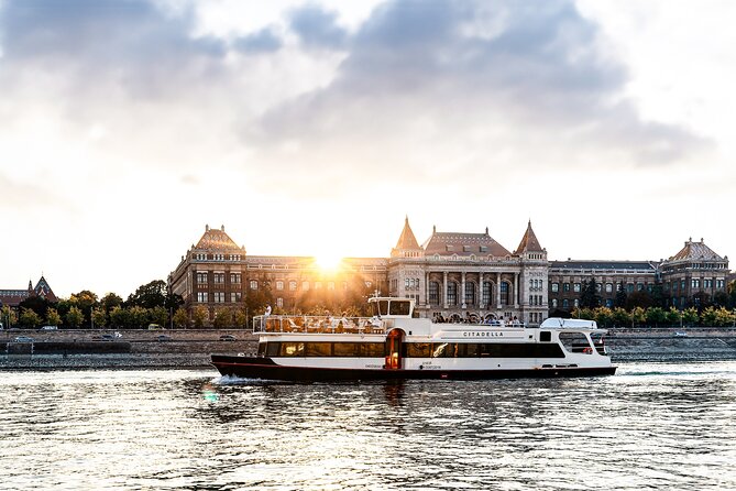 Budapest River Cruise with 1 Free Tokaj Frizzante and Audio Guide - The itinerary in real life: what you see during the hour