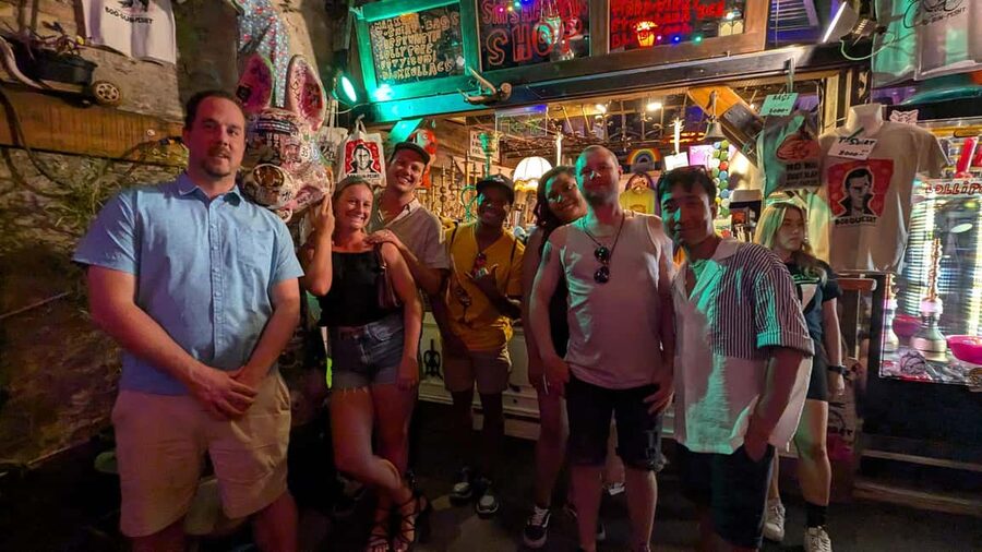 Budapest: Ruin Bars, Street Art, and Jewish Quarter Tour - Key things to know before you go