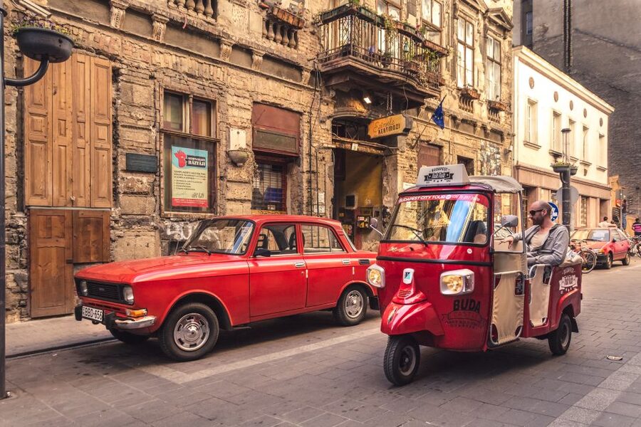 Budapest: Scenic Tuk Tuk Tour - Key things to know before you book