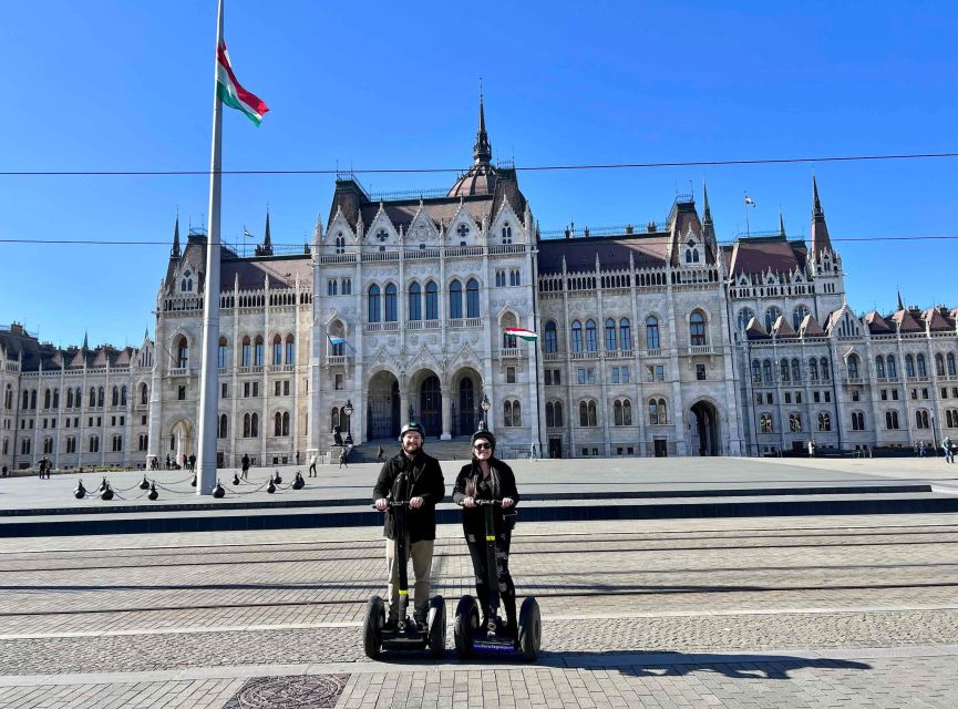 Budapest: Segway Grand City Tour (Buda + Margaret + Pest) 3h - The starting sweep: Elizabeth Bridge and Pest’s monuments early on
