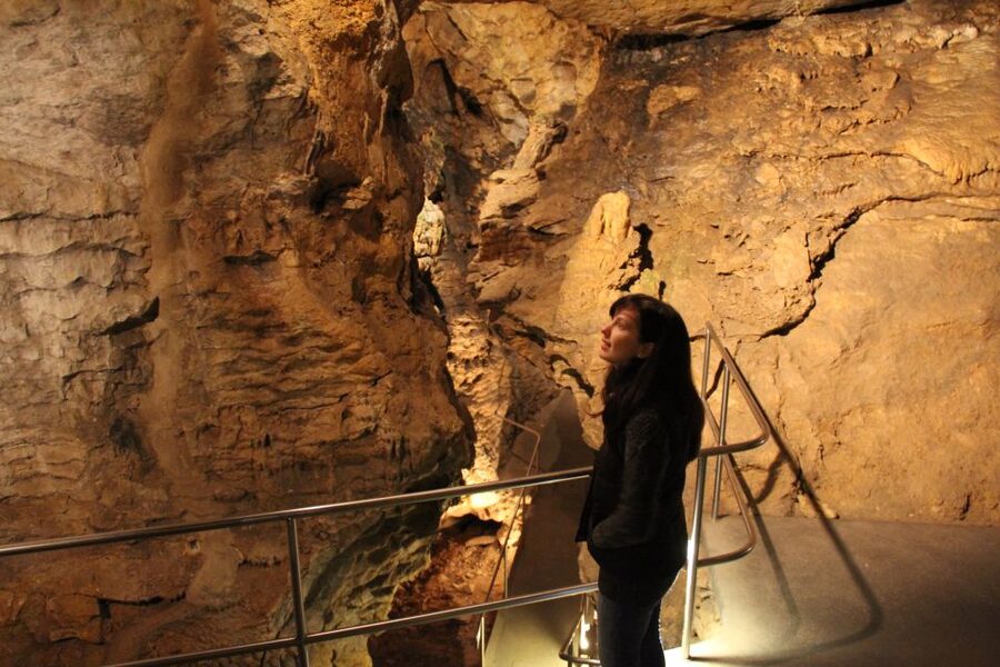 Budapest: Semlő-hegyi & Pál-völgyi Caves Guided Walking Tour - What you’ll learn about the geology (without it turning into a lecture)