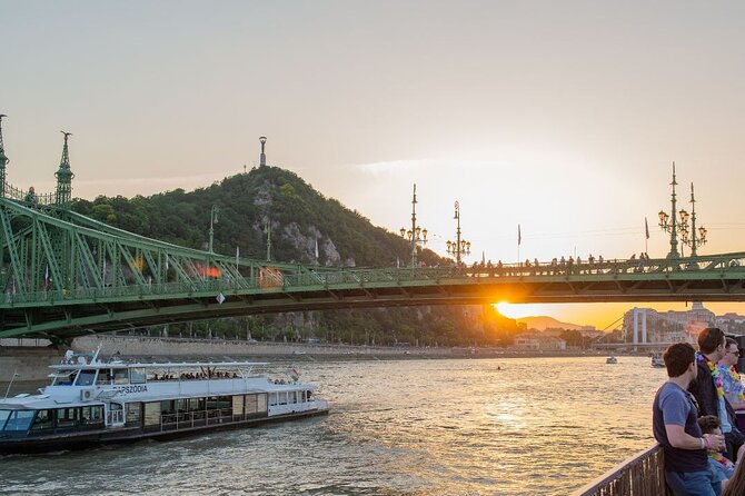 Budapest Sip and Sail Danube Cruise with Unlimited Prosecco - Boarding at Akadémia 2 Ponton: Avoid the Line Chaos