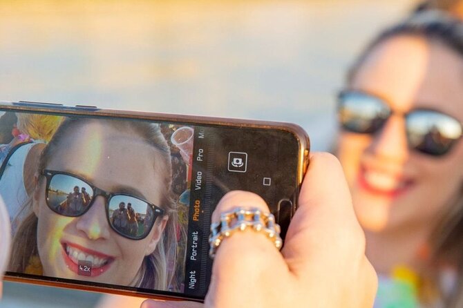 Budapest Sip and Sail Danube Cruise with Unlimited Prosecco - The Danube Route: Parliament, Chain Bridge, and Buda Castle at Night