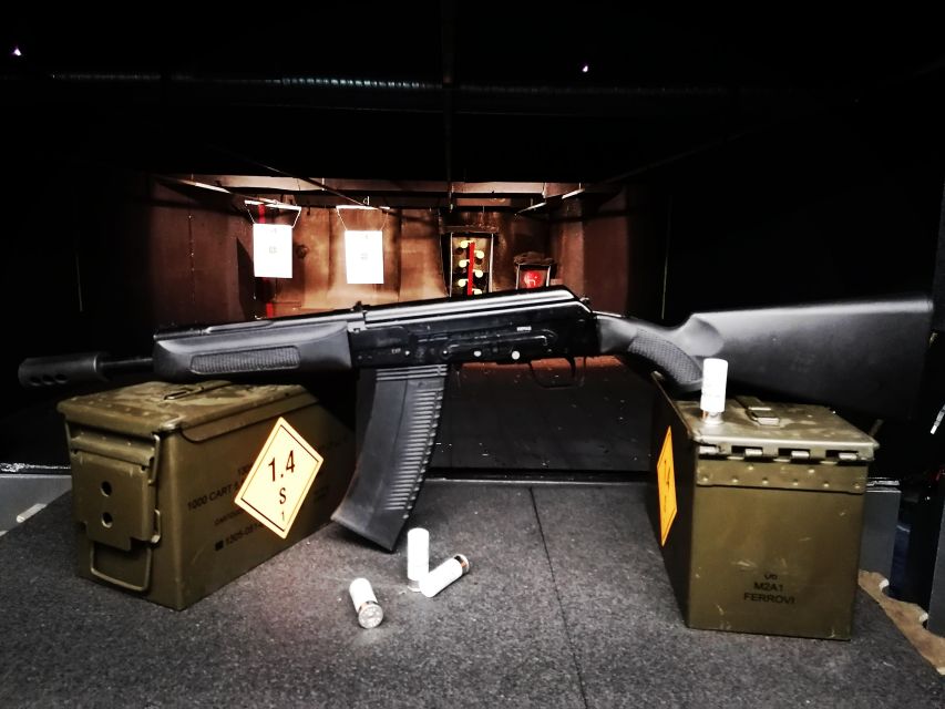 Budapest: Soviet Package - Price and value: is $219 per person fair for 4 guns and coaching?