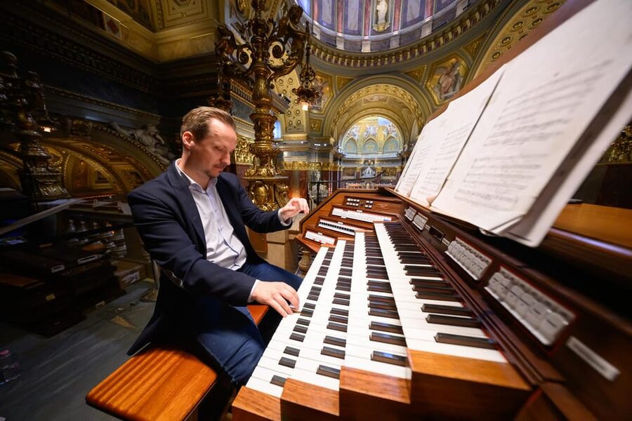 Budapest: St.Stephen's Basilica Grand Organ Concert Tickets - Smart booking and timing tips for the smoothest visit