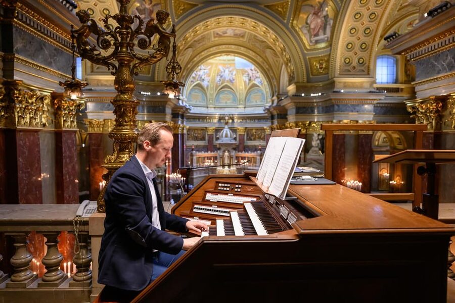 Budapest: St.Stephen's Basilica Grand Organ Concert Tickets - Should you book this St. Stephen’s Basilica Grand Organ concert?