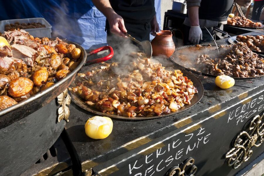Budapest Street Food Tour with Snacks, Dessert & Beer - Practical tips so you enjoy every bite