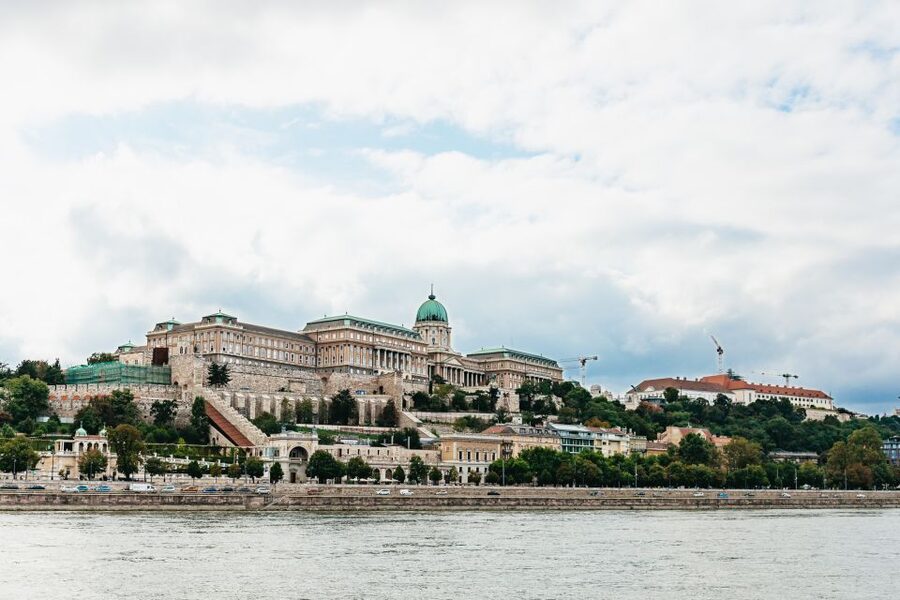 Budapest: Sunset Cocktail Cruise - What’s not included (and what to do about it)