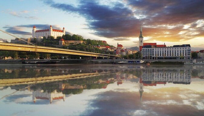 Budapest to Bratislava Costumizable Private Day tour with lunch - Key Things That Make This Tour Worth Your Time