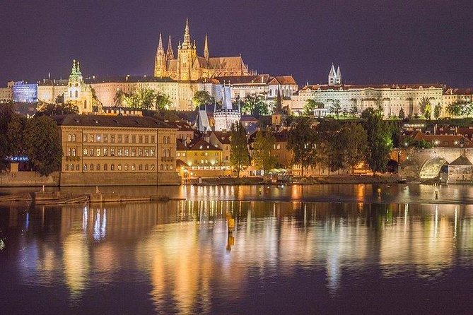 Budapest to Prague Private transfer with 2 hour sightseeing stop - Vehicles and luggage: sedan, MPV, or van based on your group
