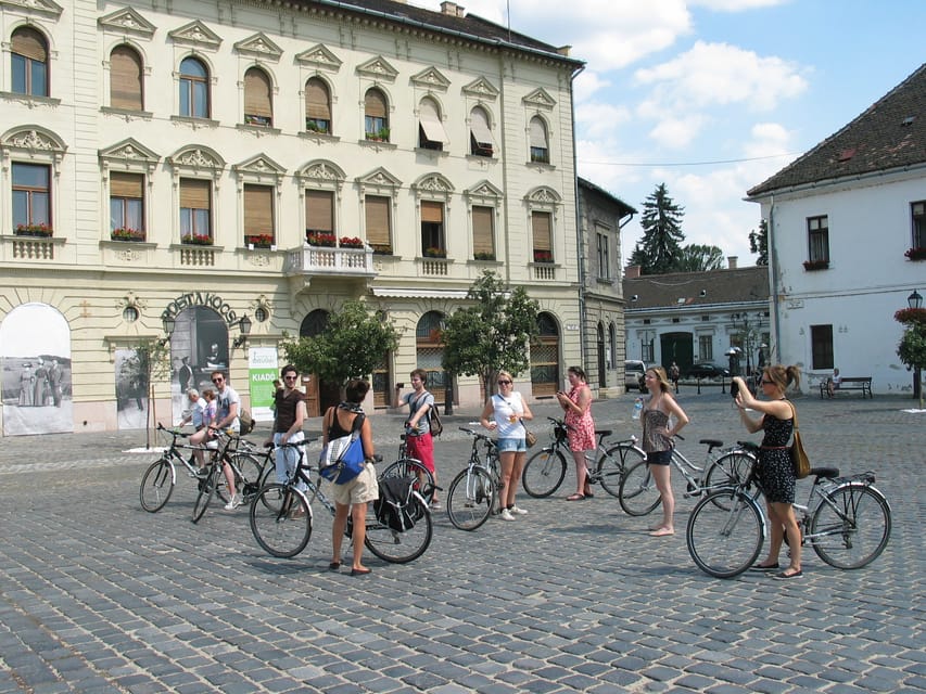 Budapest to Szentendre e-Bike Tour with a local guide - The return to Budapest: train ride and end-of-day decompress time