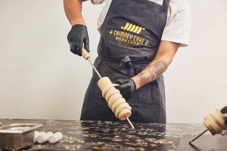 Budapest: Traditional Chimney Cake (Kürtőskalács) Workshop - Key Things to Know Before You Go