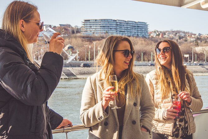 Budapest Unlimited Prosecco and Wine Cruise Day or Sunset Option - Balna (the Whale): ending with modern Budapest